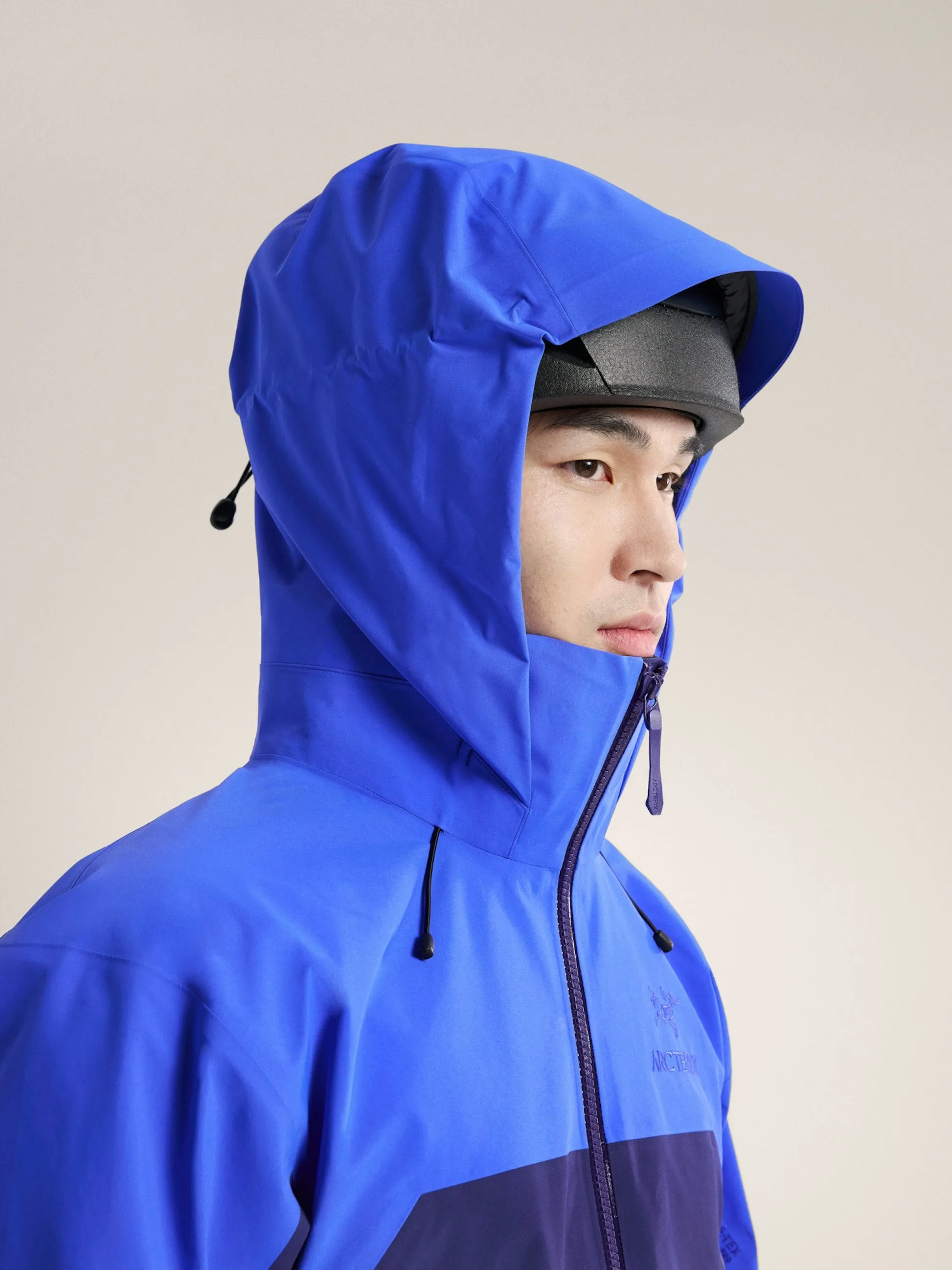 Men's Beta AR Jacket (Past Season)